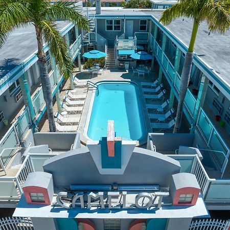 קלירווטר ביץ' Camelot Beach Suites מראה חיצוני תמונה