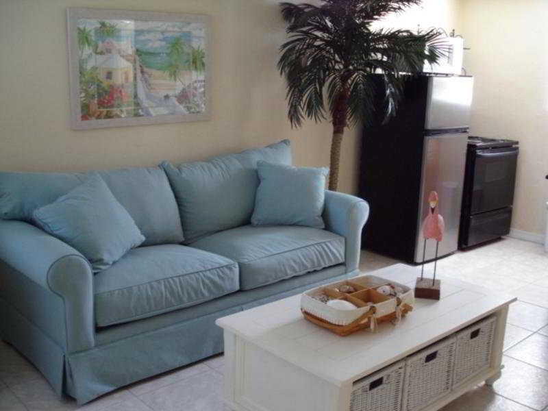 קלירווטר ביץ' Camelot Beach Suites מראה חיצוני תמונה